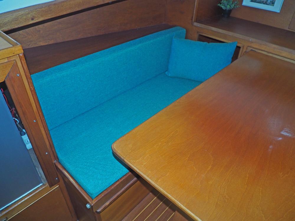 Cabin en avant, Hébergements